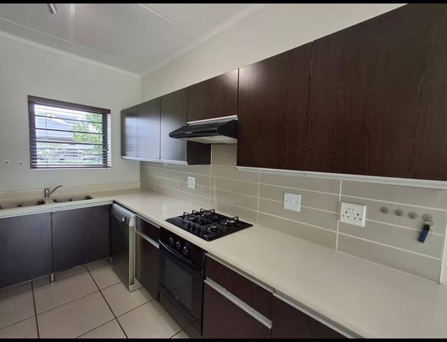 3 BEDROOM PROPERTY TO RENT IN DE VELDE